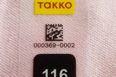 inotec Photo of Barcode RFD Texilkennzeichnung Takko Detail